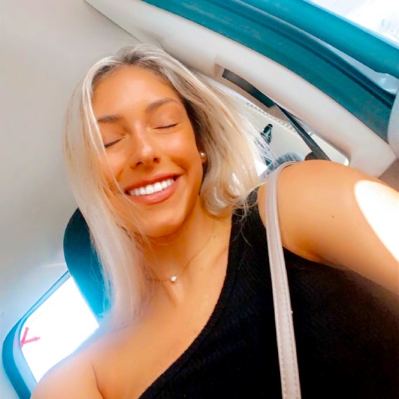 Meet your Posher, Emma - Picture 1 of 1